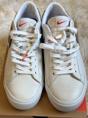 Mens Nike Blazers Low in Blue and Orange size 11.5